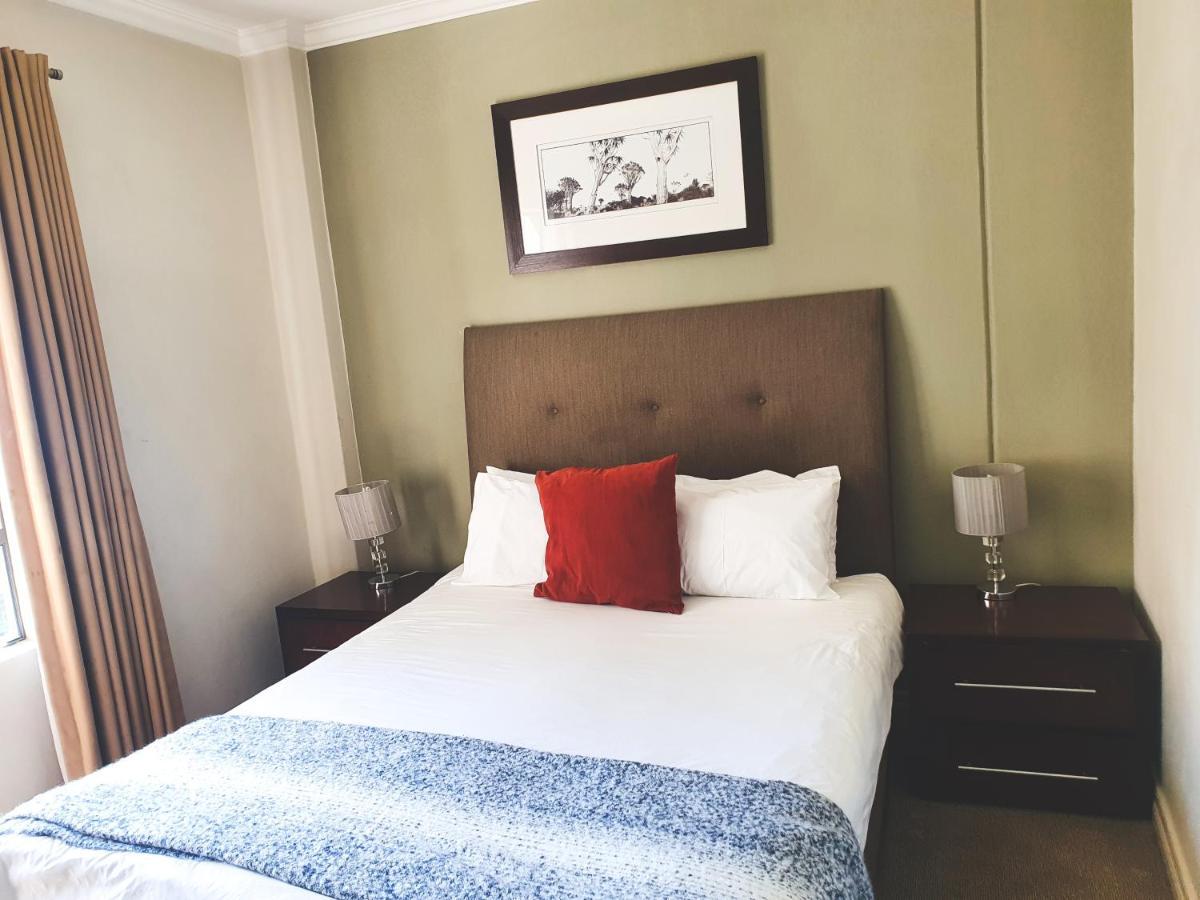 Westpoint Sandton Apartments Йоханнесбург Экстерьер фото